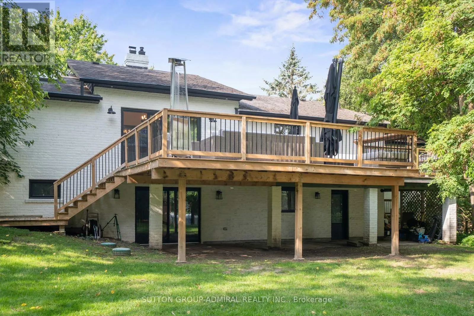 46 MUNSHAW COURT