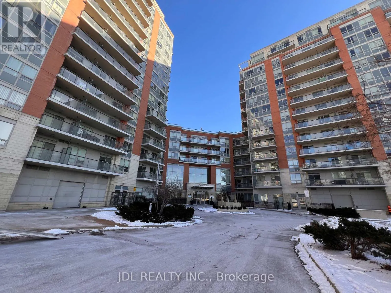208 - 60 SOUTH TOWN CENTRE BOULEVARD