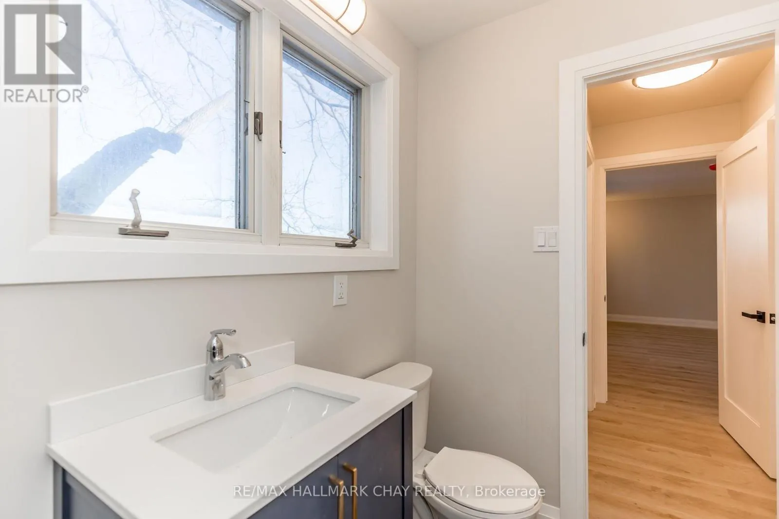 UPPER - 3993 STOUFFVILLE ROAD