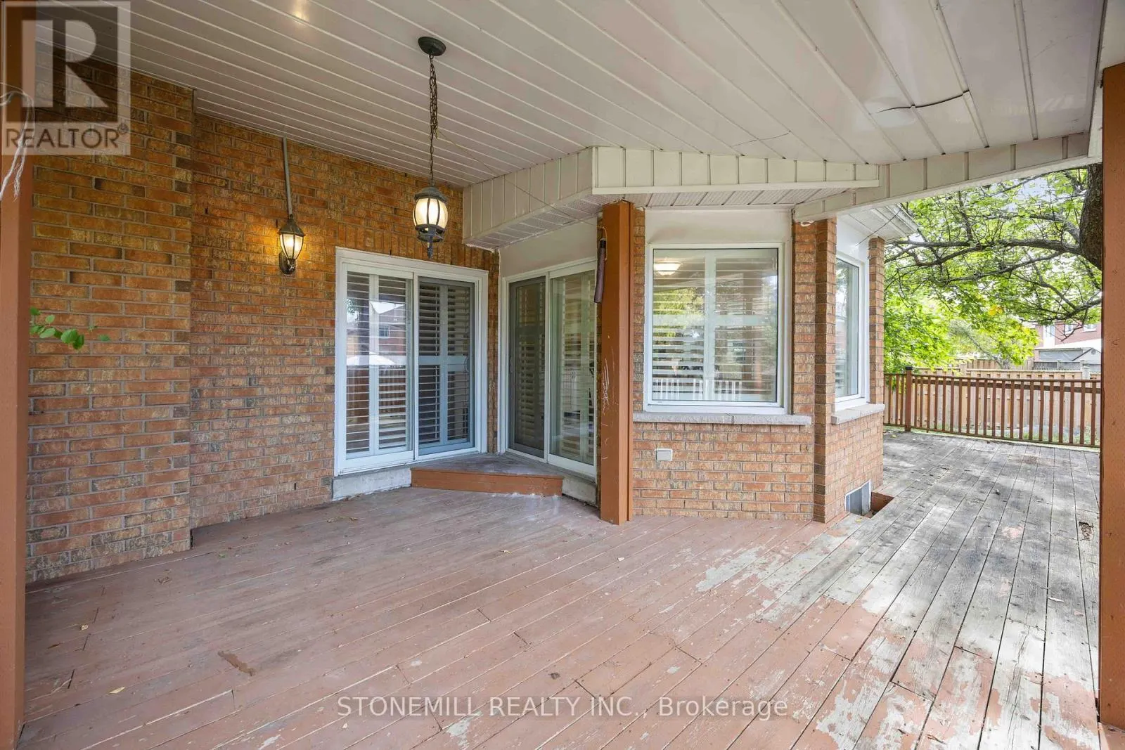 24 SOHO CRESCENT