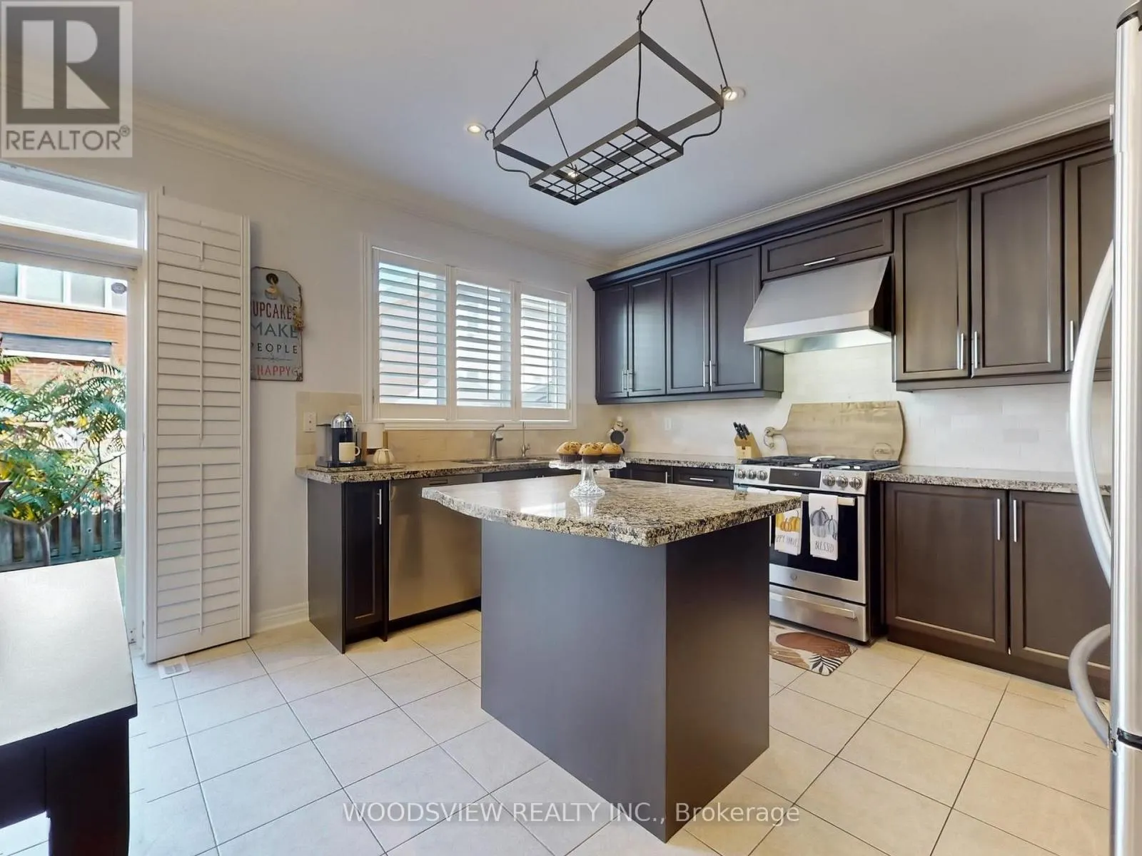 26 MANLEY AVENUE