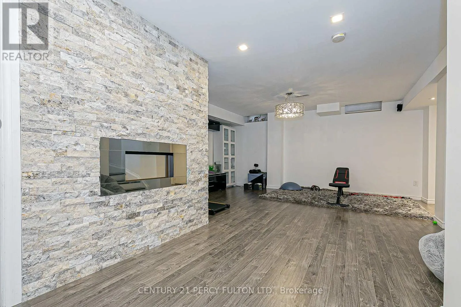 29 VETTESE COURT