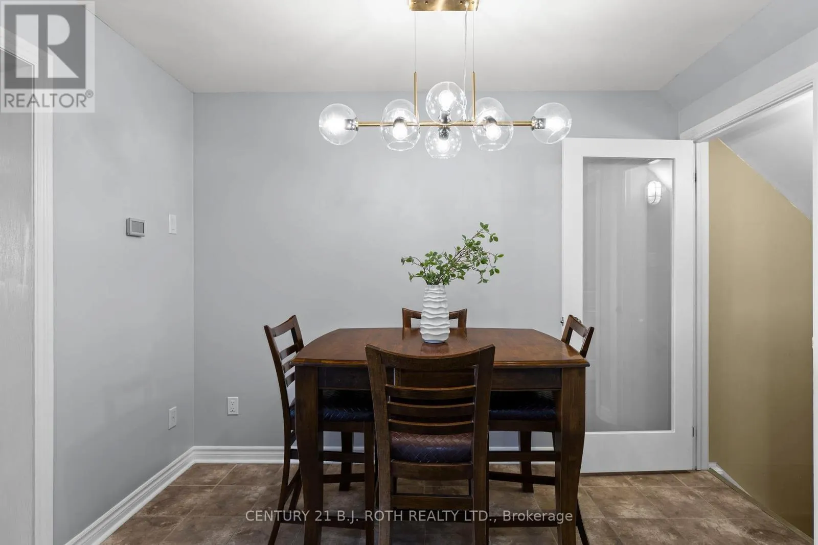 181 BANTING CRESCENT