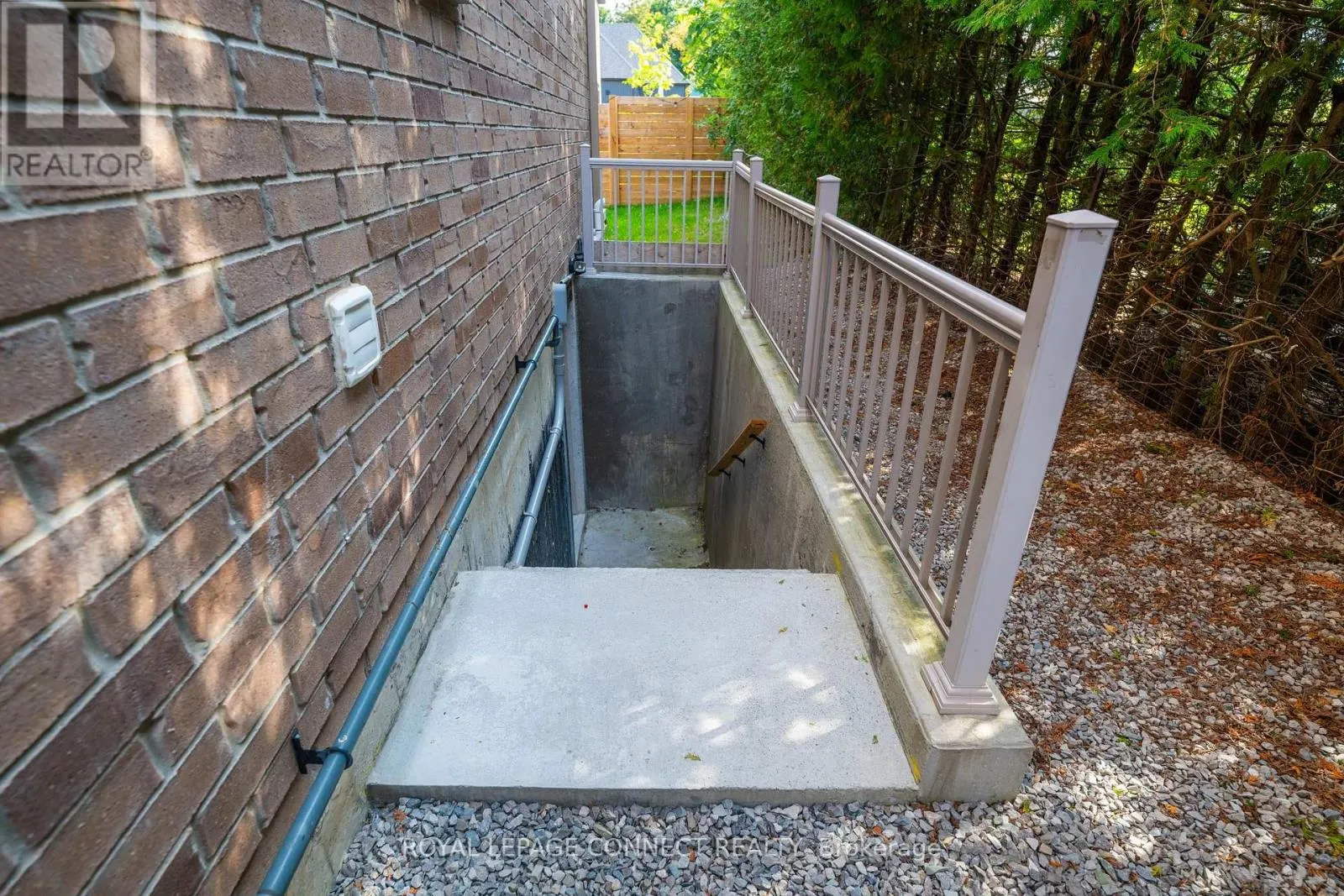 BASEMENT - 3B GEORGE STREET