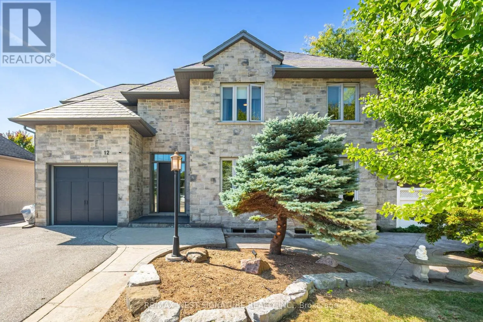 12 GOSLING ROAD