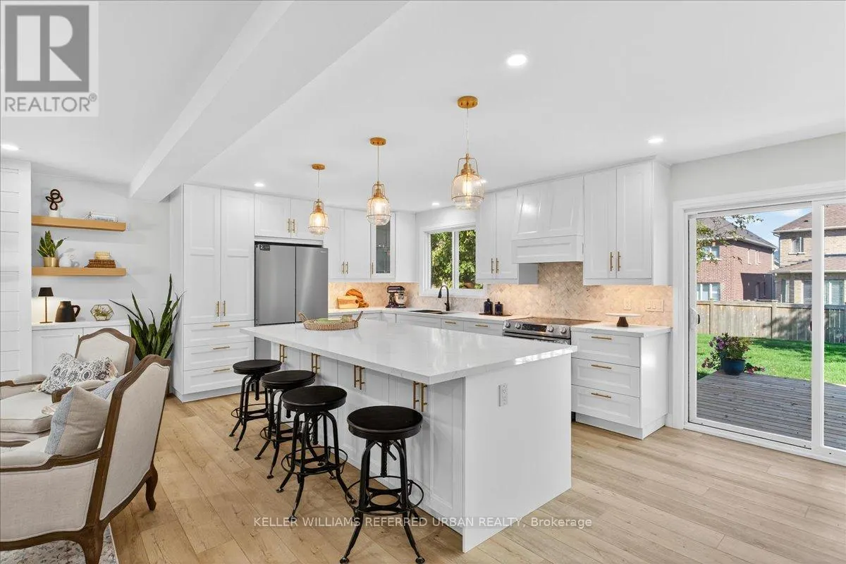 79 THE BOULEVARD AVENUE