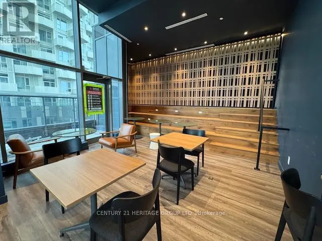 807 - 474 CALDARI ROAD