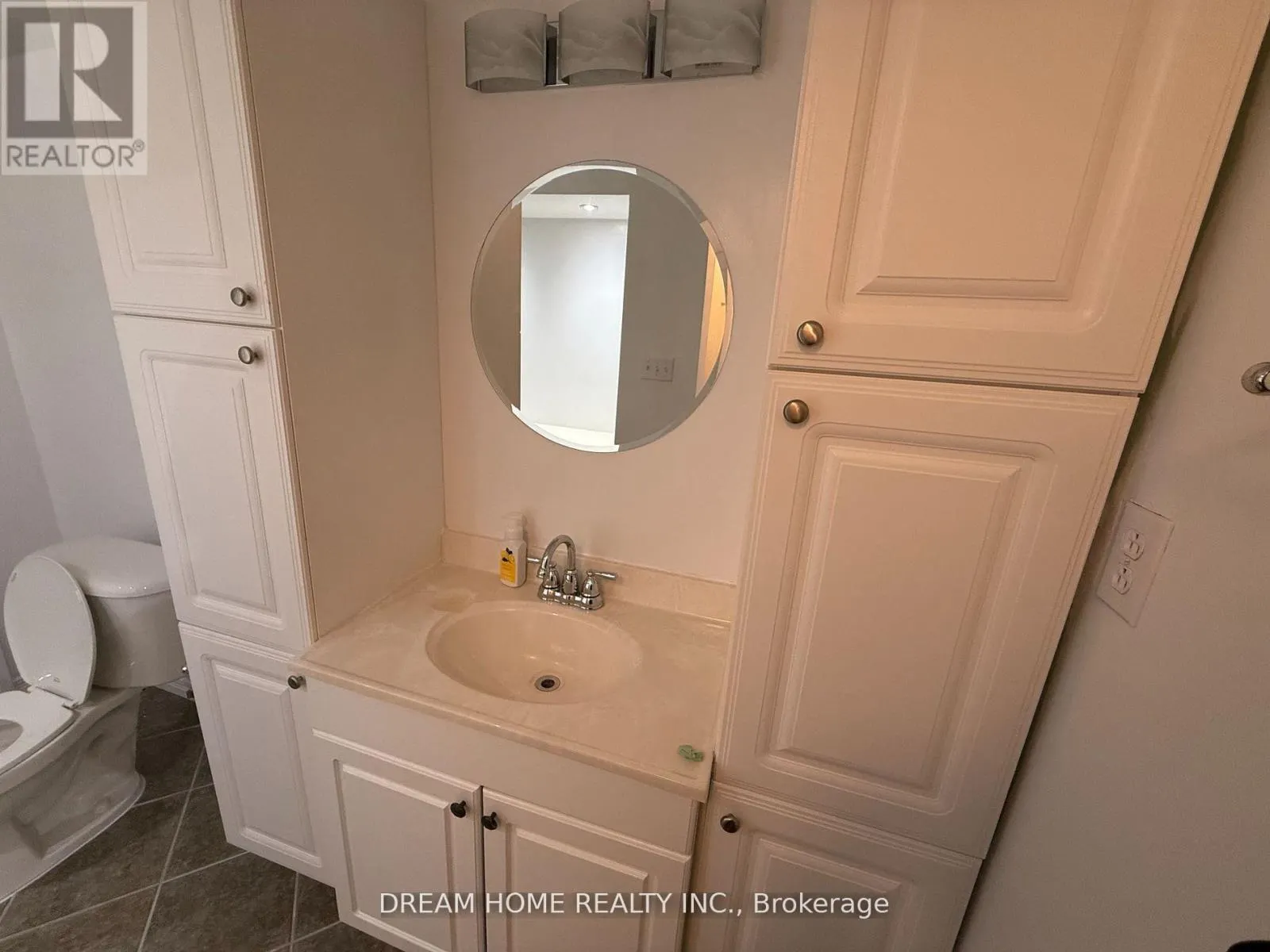 BSMT - 264 STONEBRIDGE DRIVE