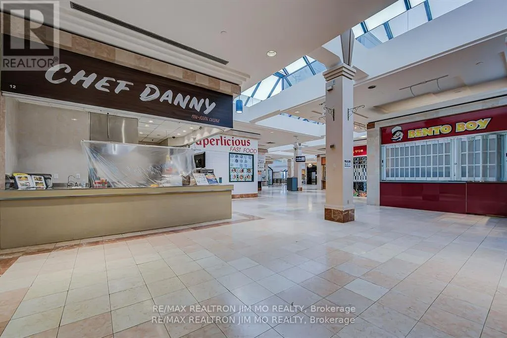 85 - 670 HIGHWAY 7 E