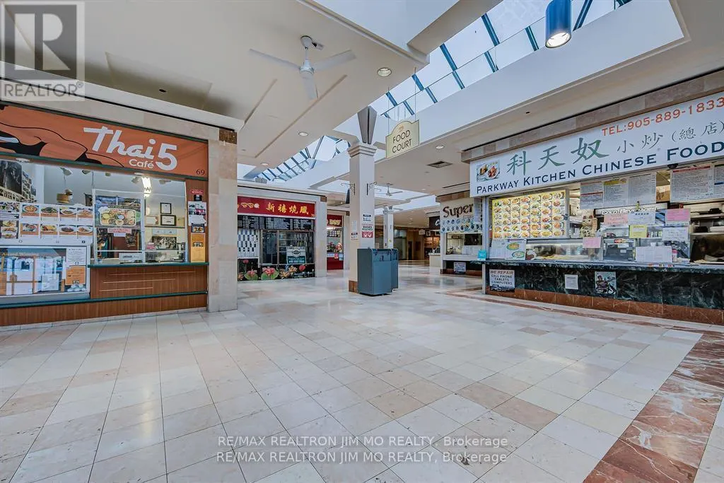 85 - 670 HIGHWAY 7 E