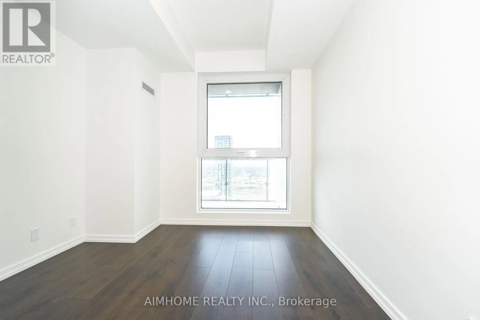 5005 - 7890 JANE STREET