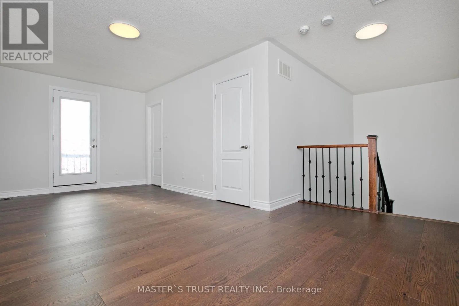 1115 GRAINGER TRAIL