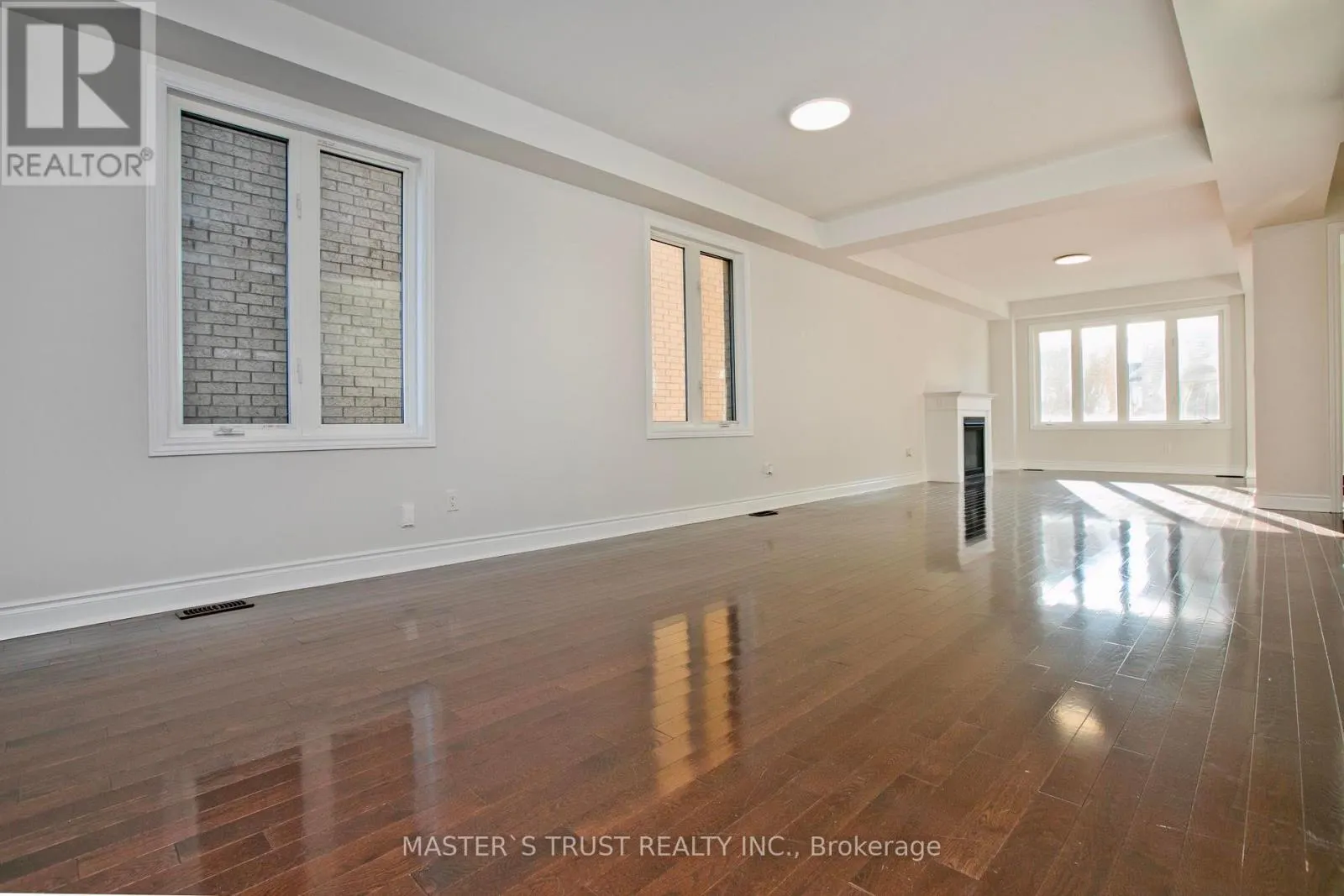 1115 GRAINGER TRAIL