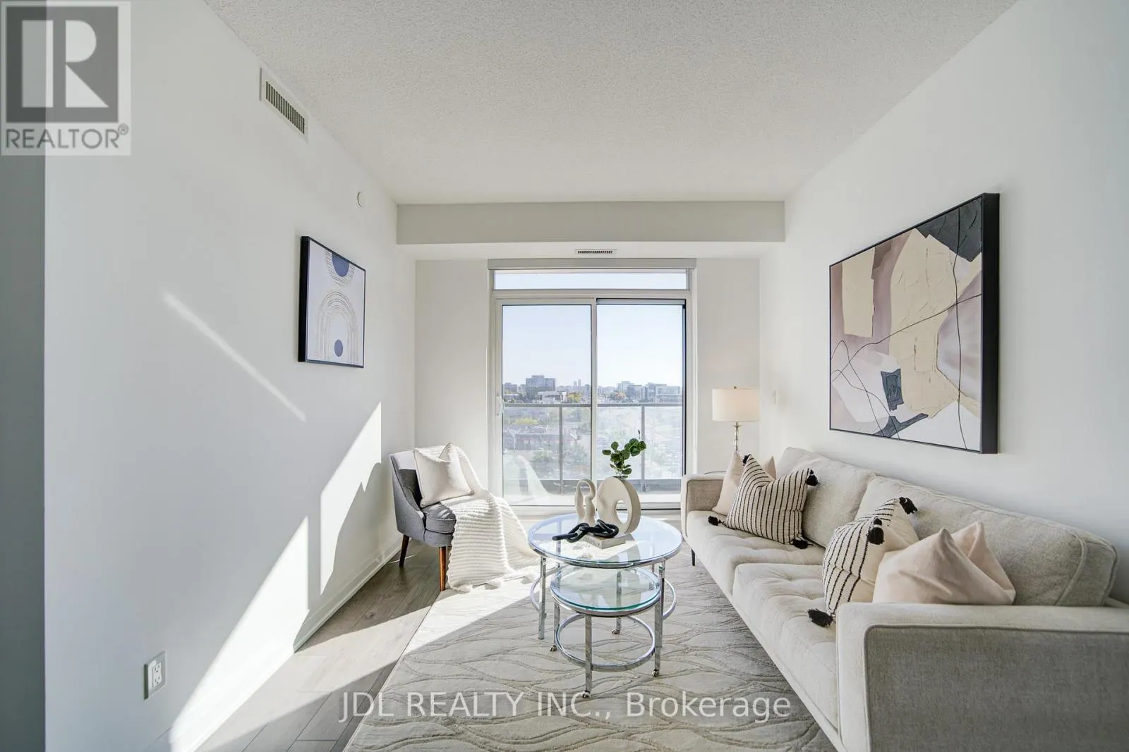 803 - 398 HIGHWAY 7 E