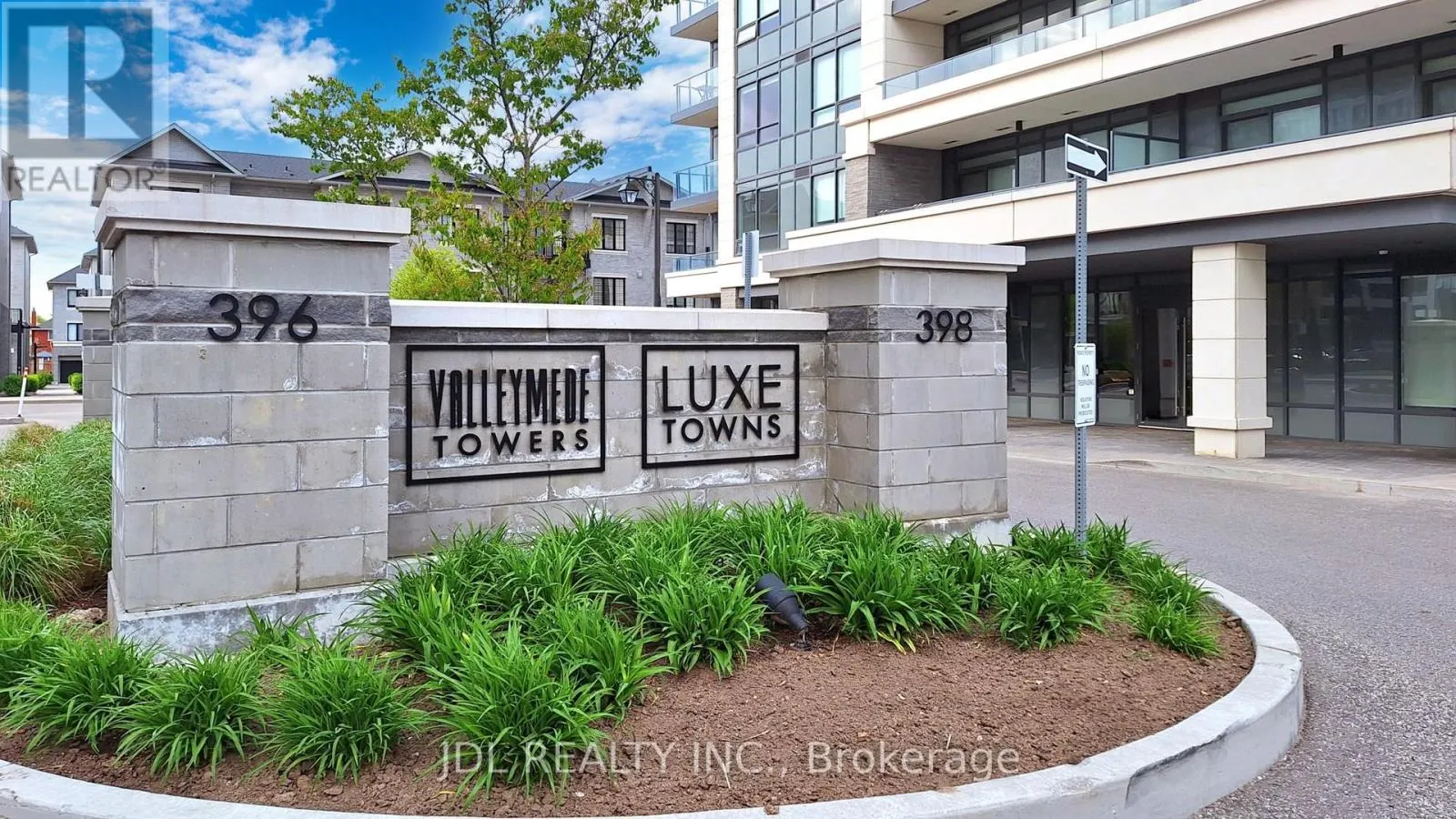 803 - 398 HIGHWAY 7 E