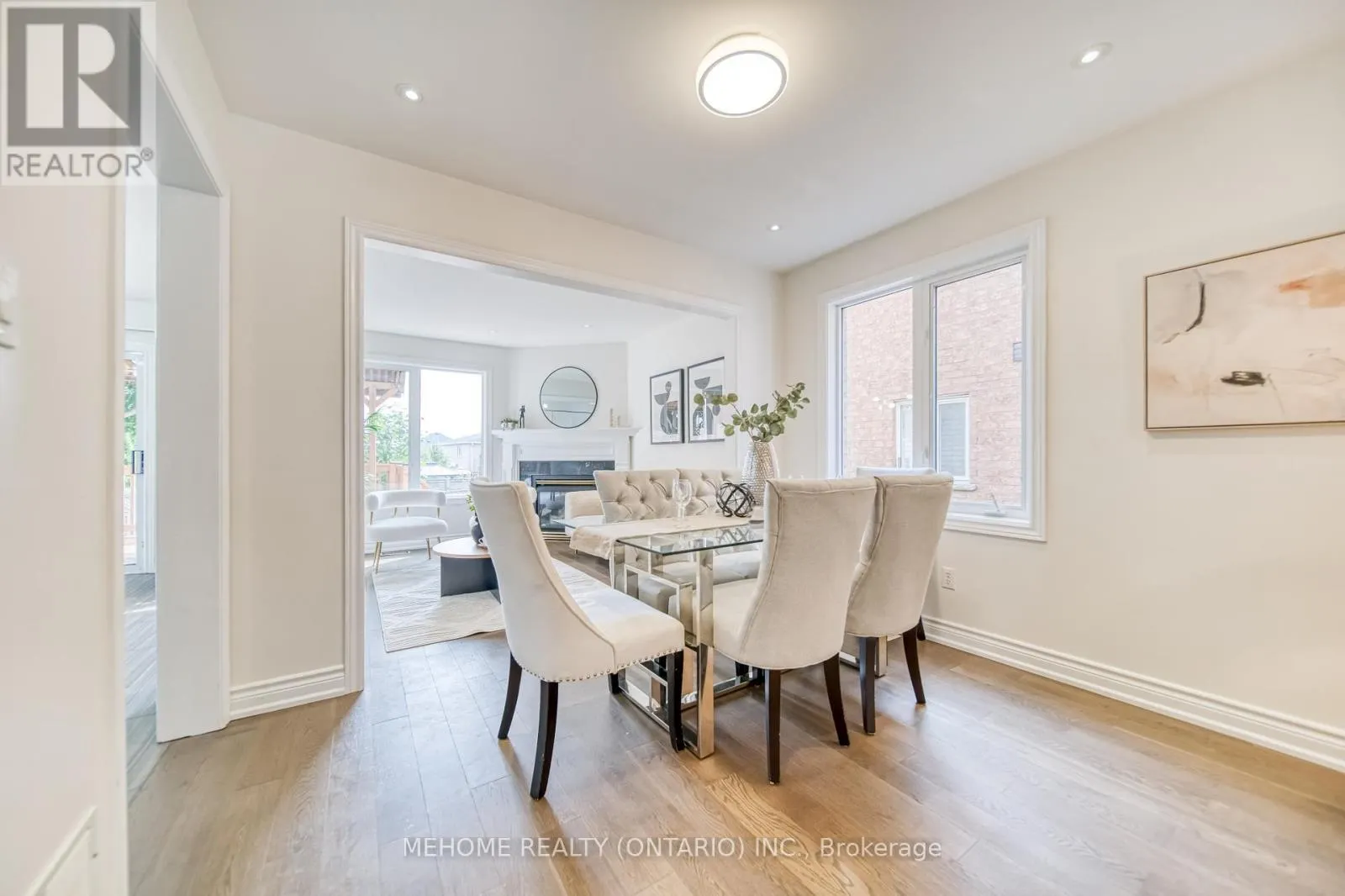 55 D'AMATO CRESCENT