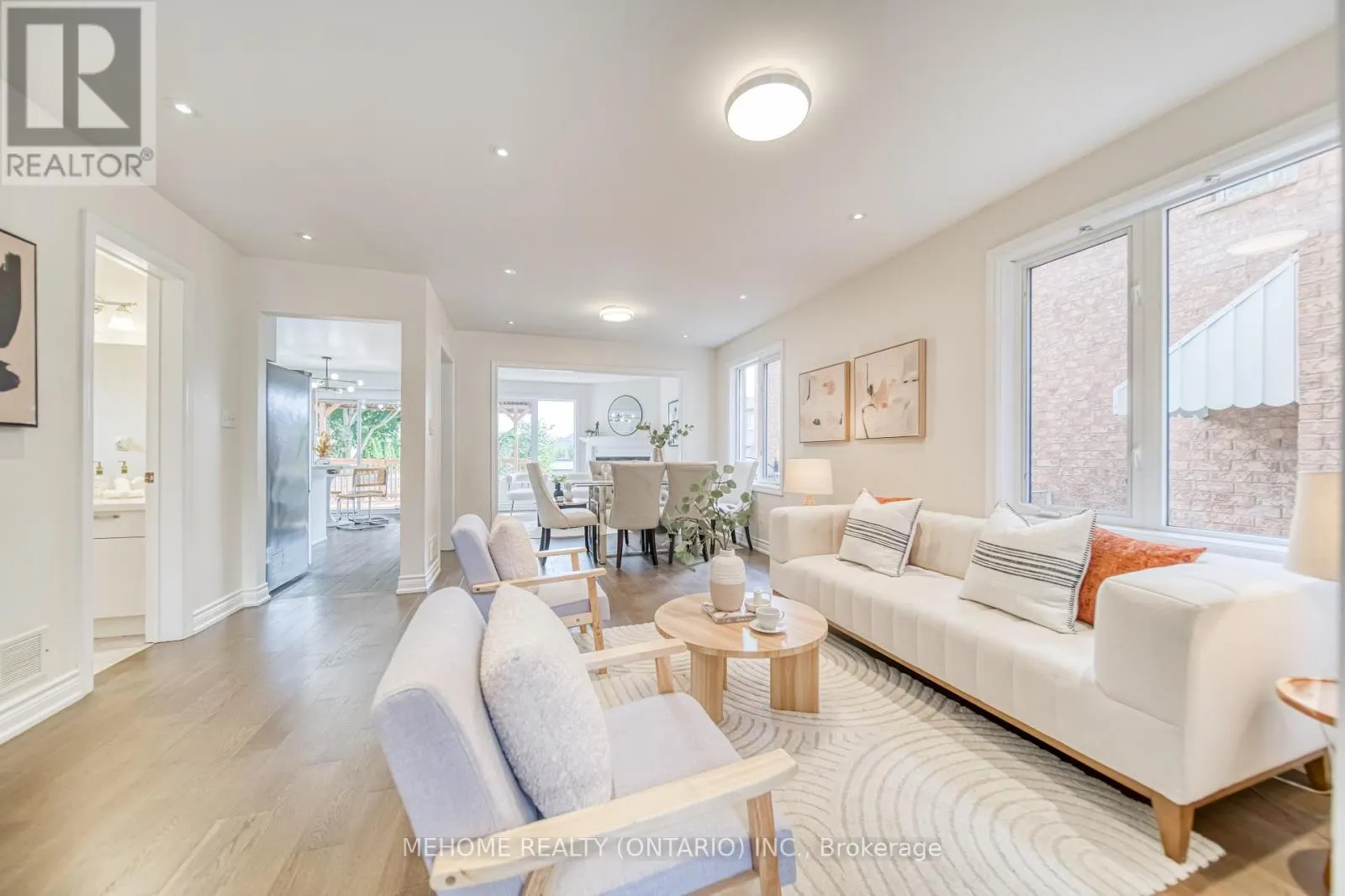 55 D'AMATO CRESCENT