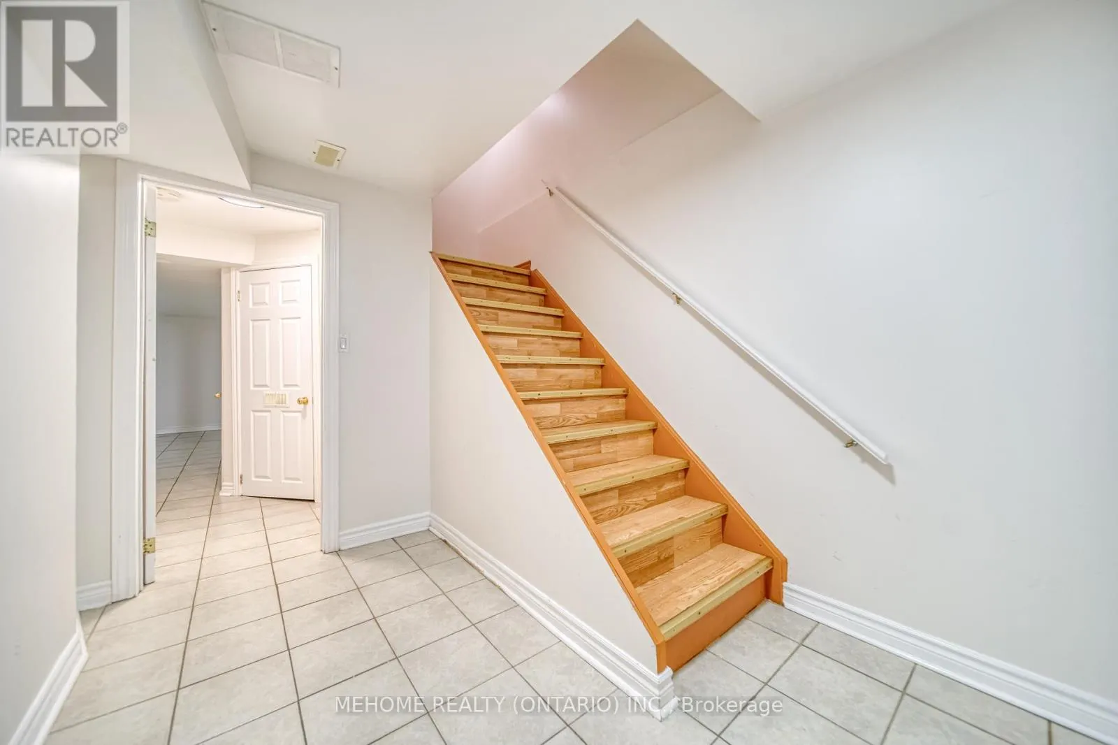 55 D'AMATO CRESCENT