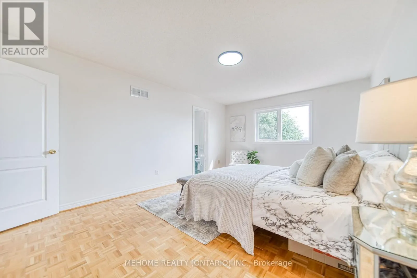 55 D'AMATO CRESCENT