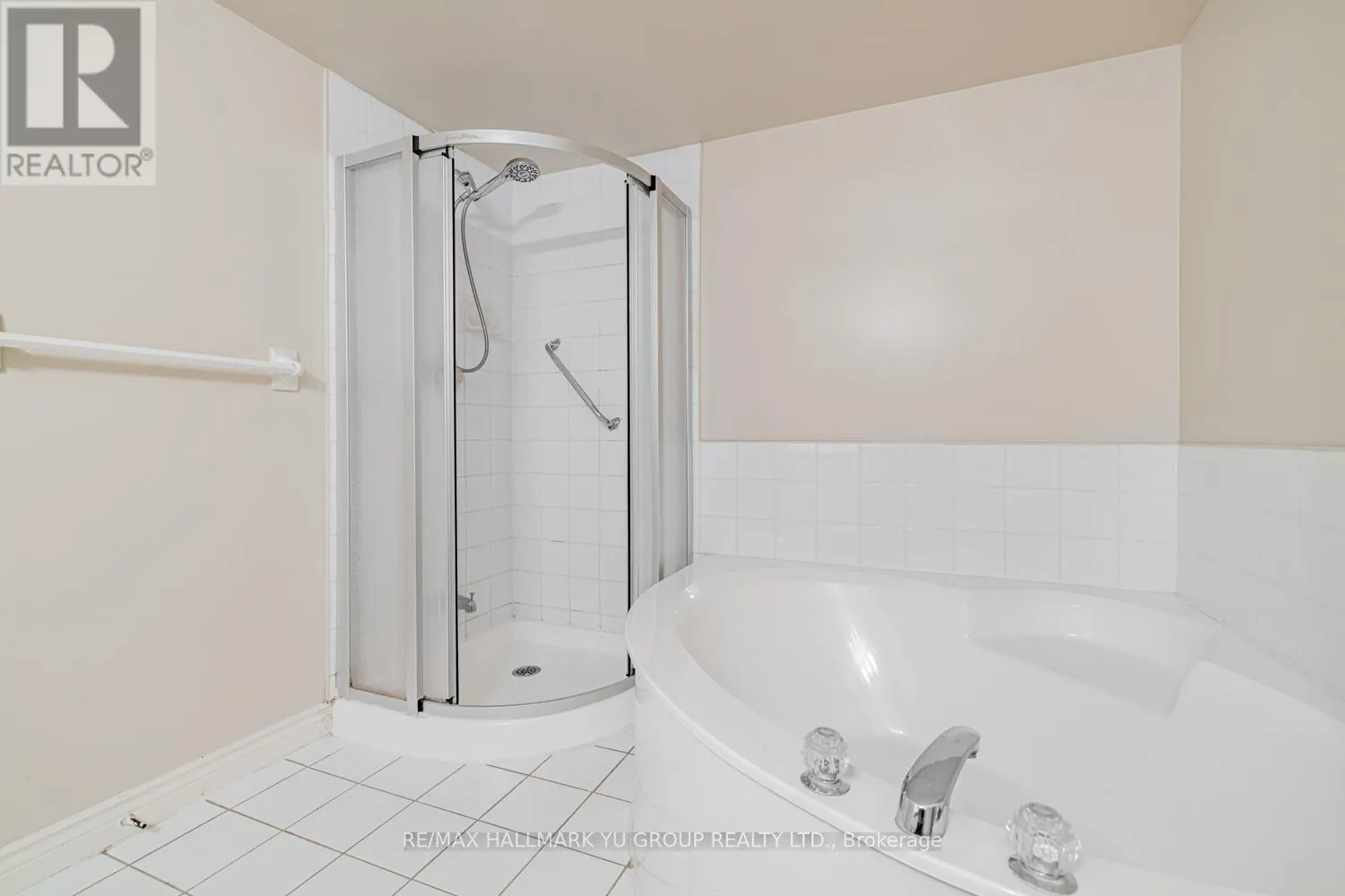 1203 - 7 TOWNSGATE DRIVE