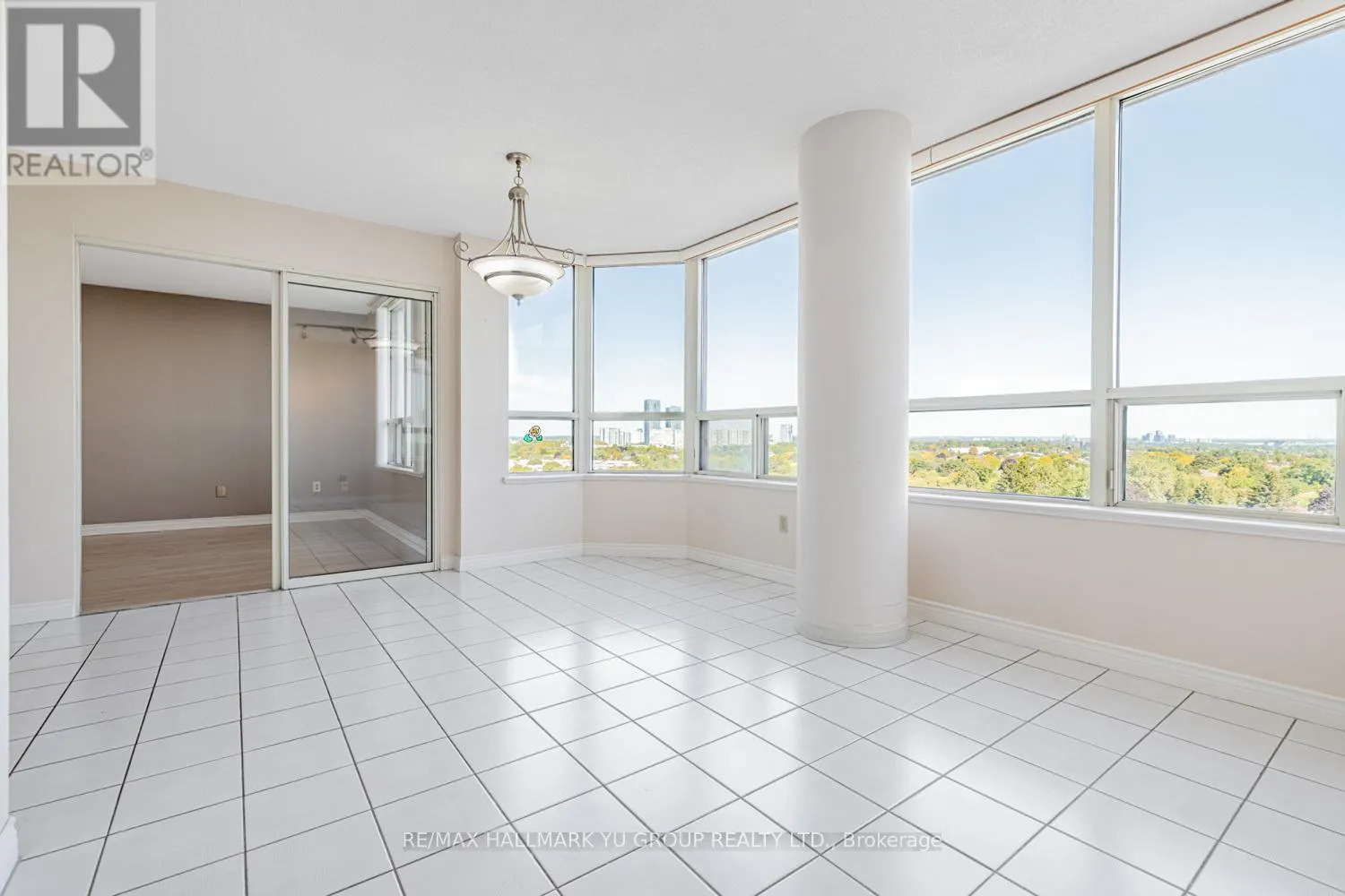 1203 - 7 TOWNSGATE DRIVE