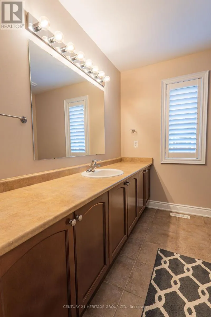 20 ALTUS PARK DRIVE