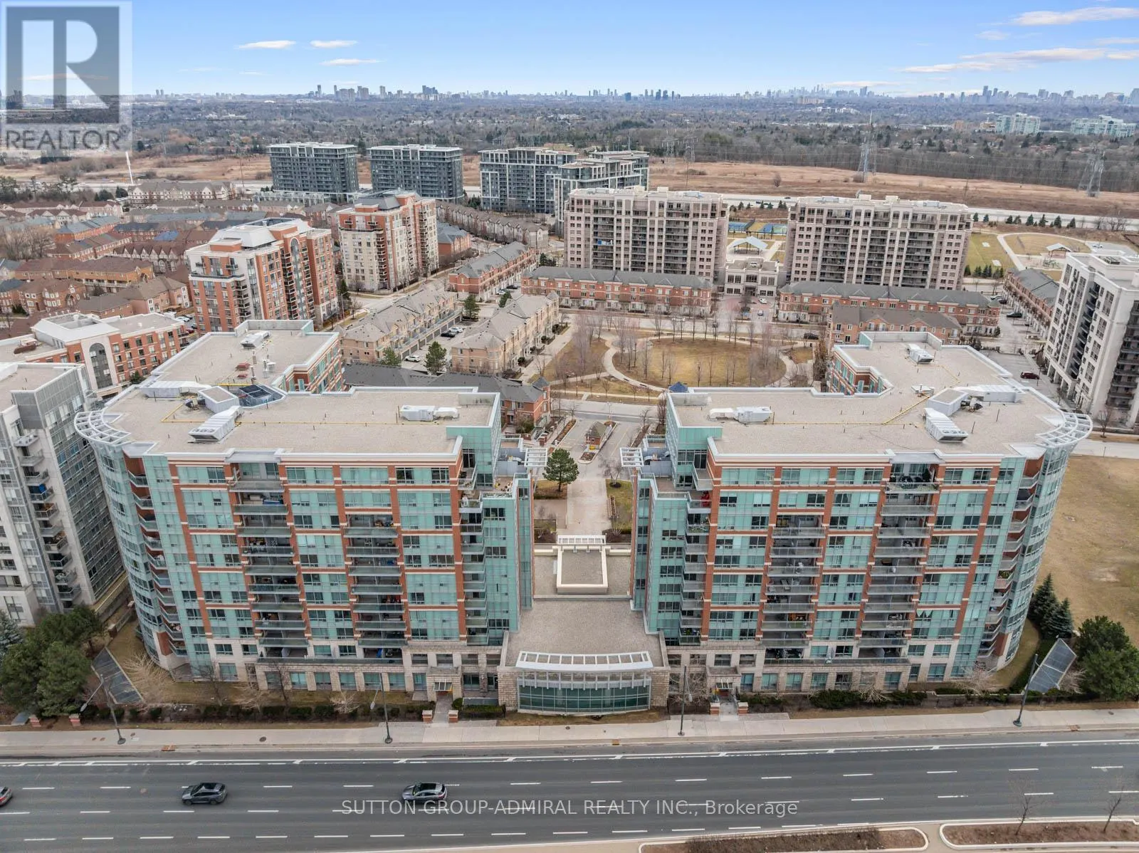 116 - 48 SUNCREST BOULEVARD