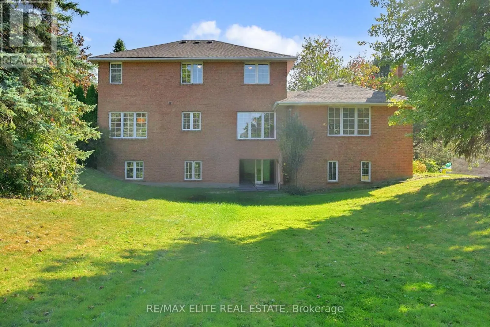 61 BEAUFORT HILLS ROAD