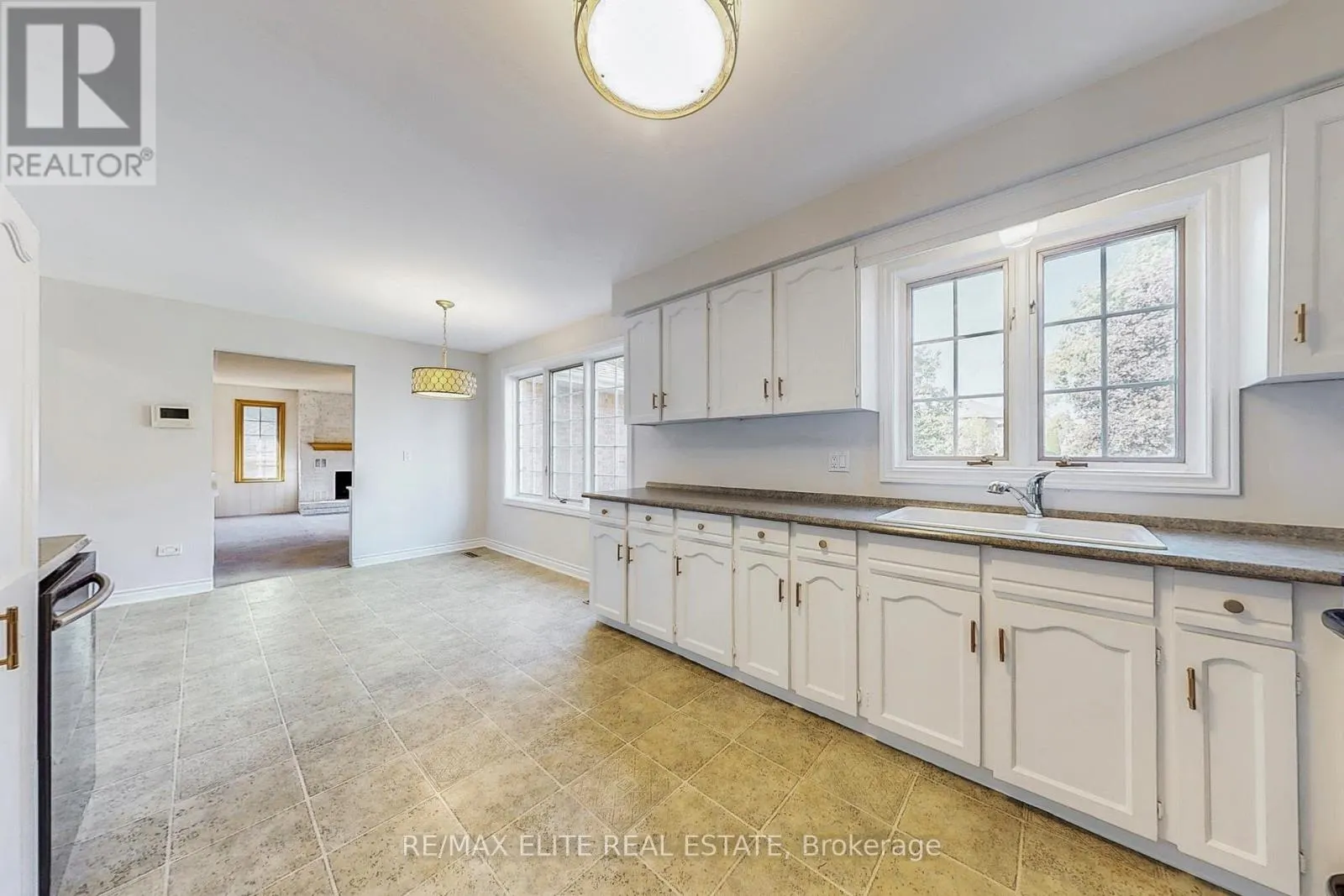 61 BEAUFORT HILLS ROAD