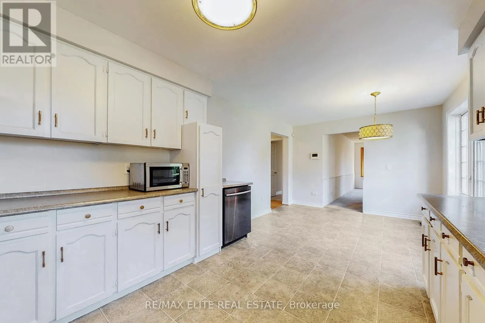 61 BEAUFORT HILLS ROAD