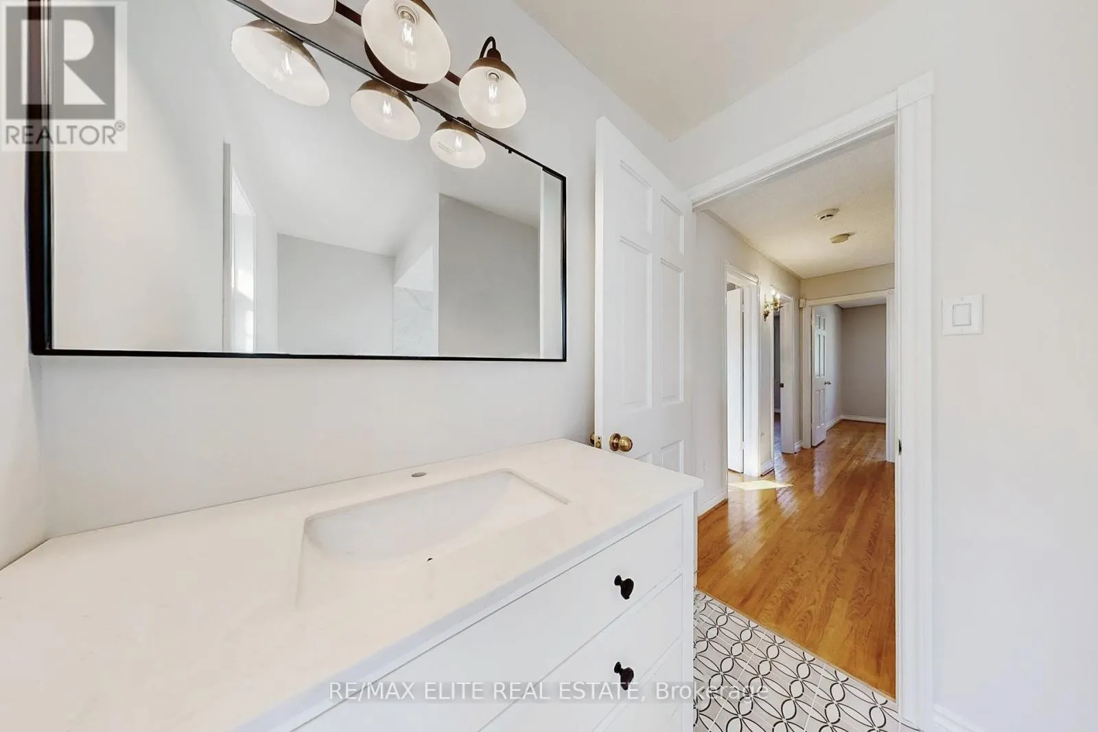 61 BEAUFORT HILLS ROAD