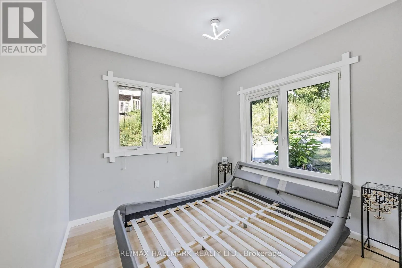 31 MITCHELL AVENUE