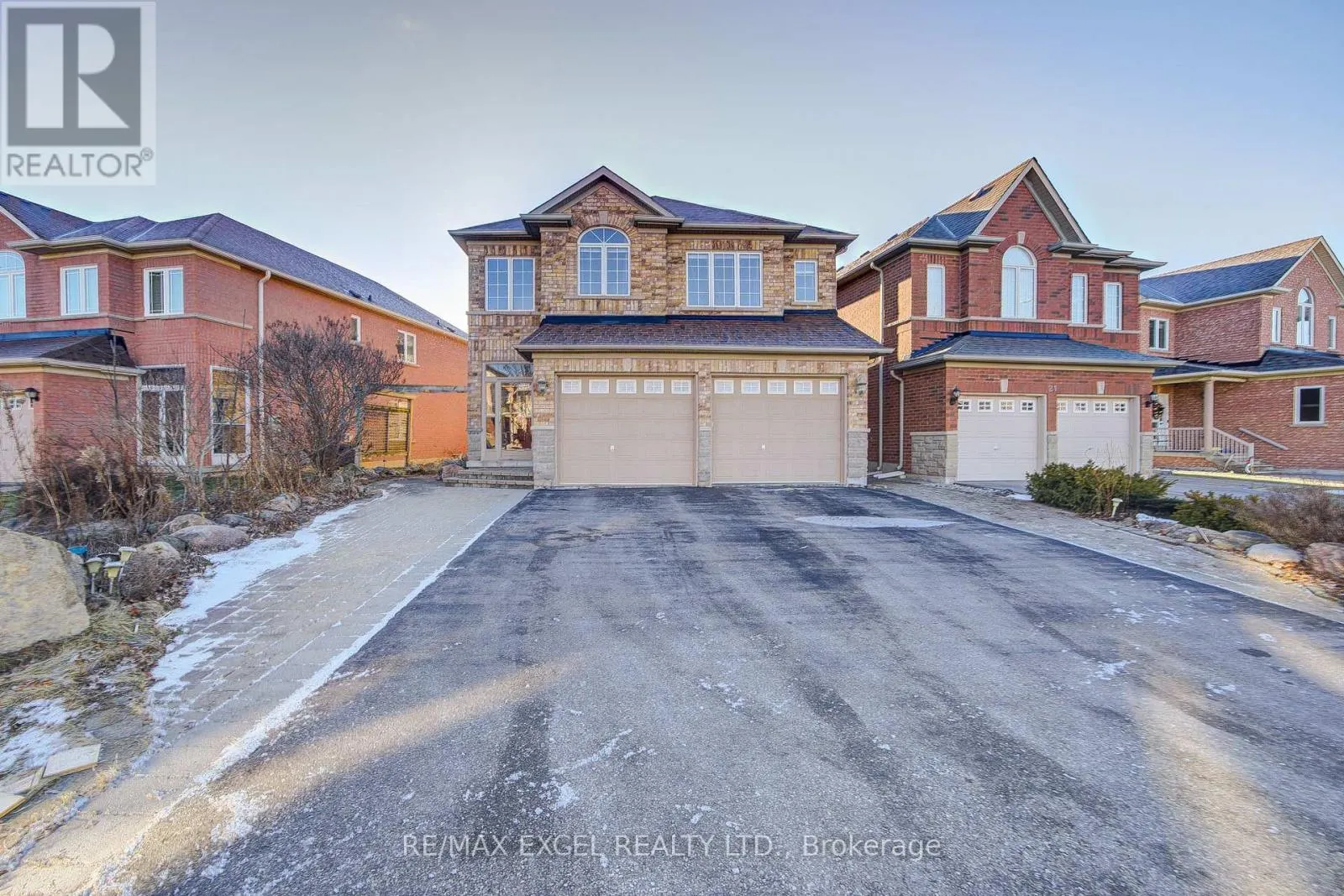 23 LENA DRIVE