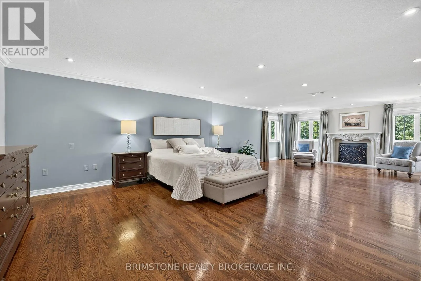 123 SALAMANDER COURT