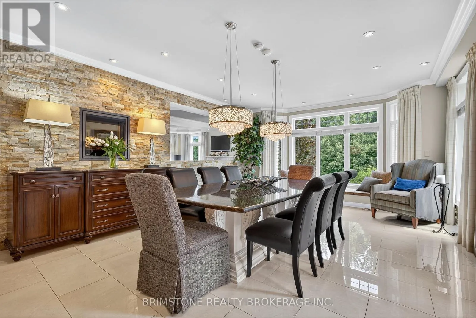 123 SALAMANDER COURT