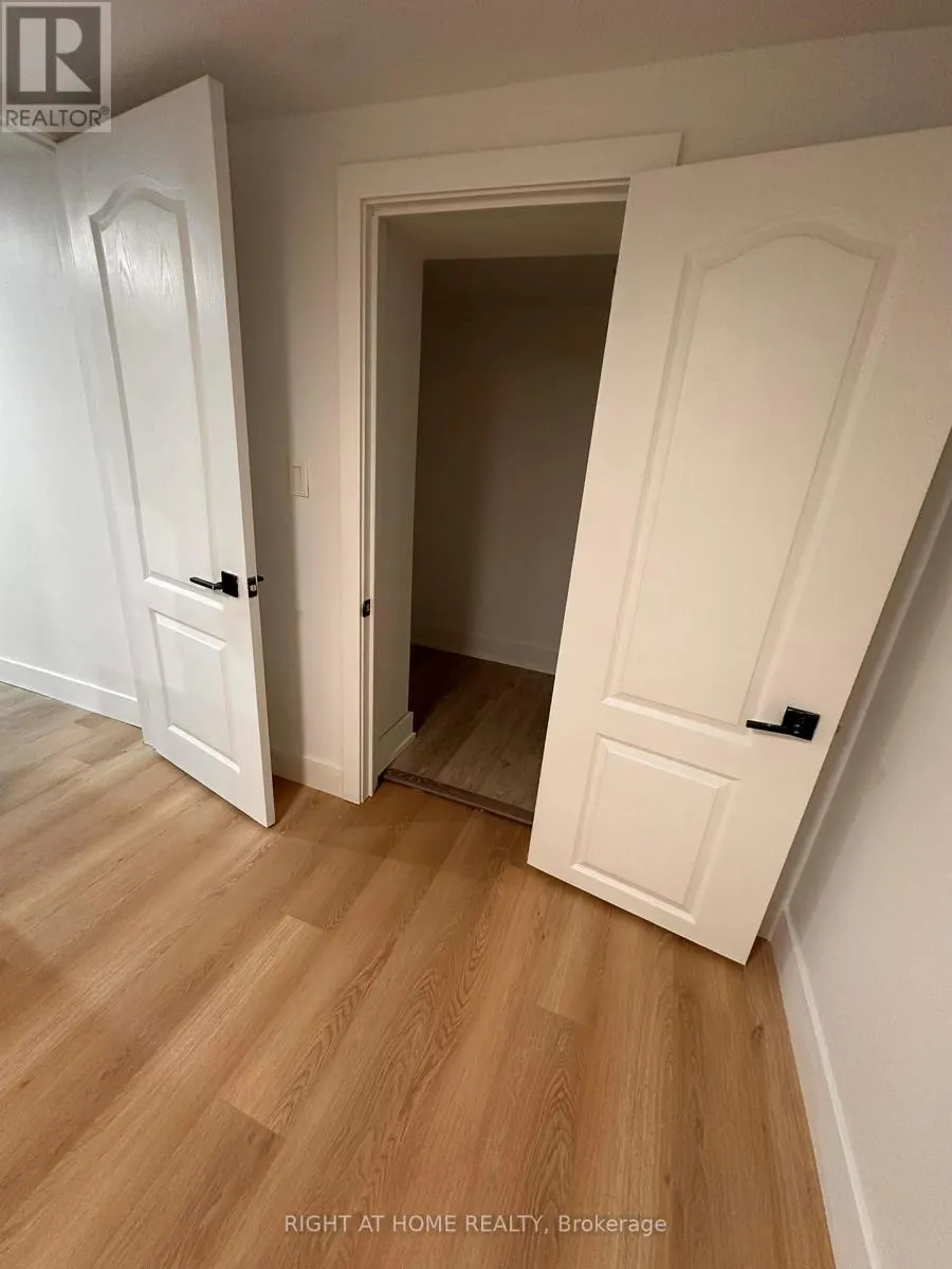 BSMT 1 - 24 SUNBAY COURT