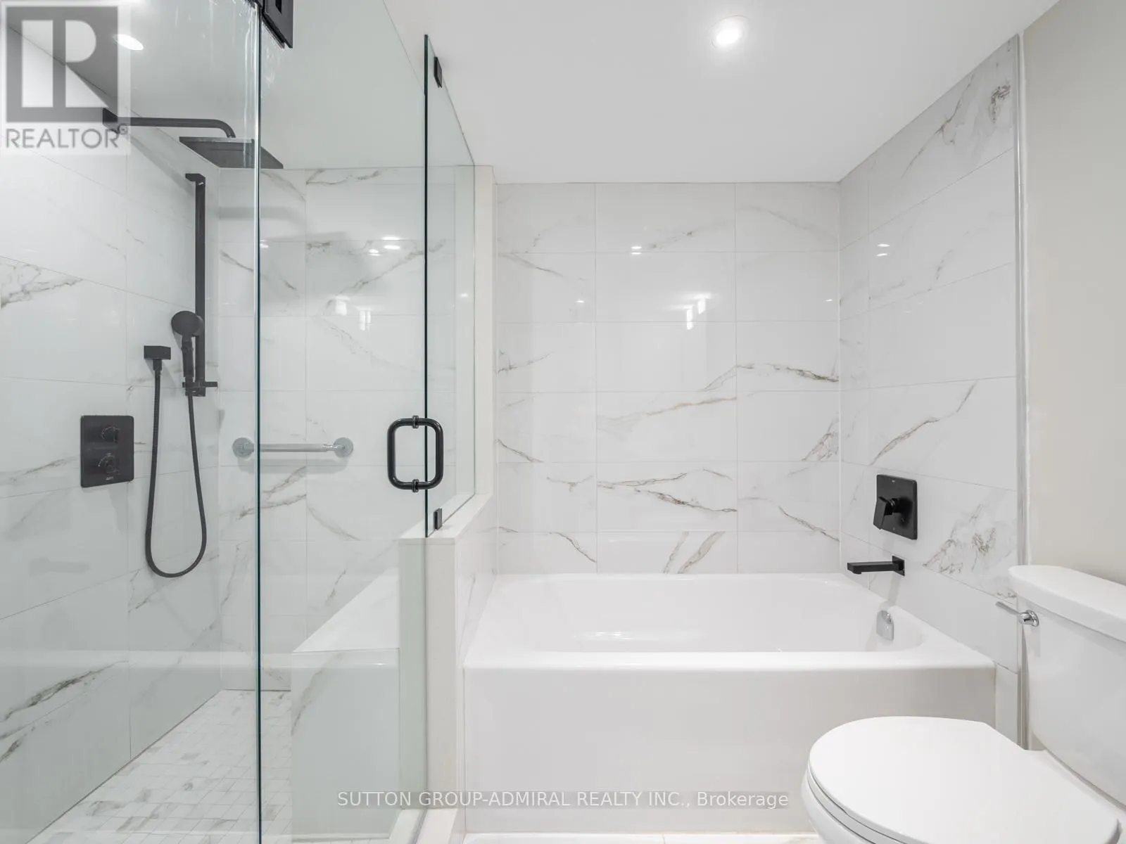 407 - 7250 YONGE STREET
