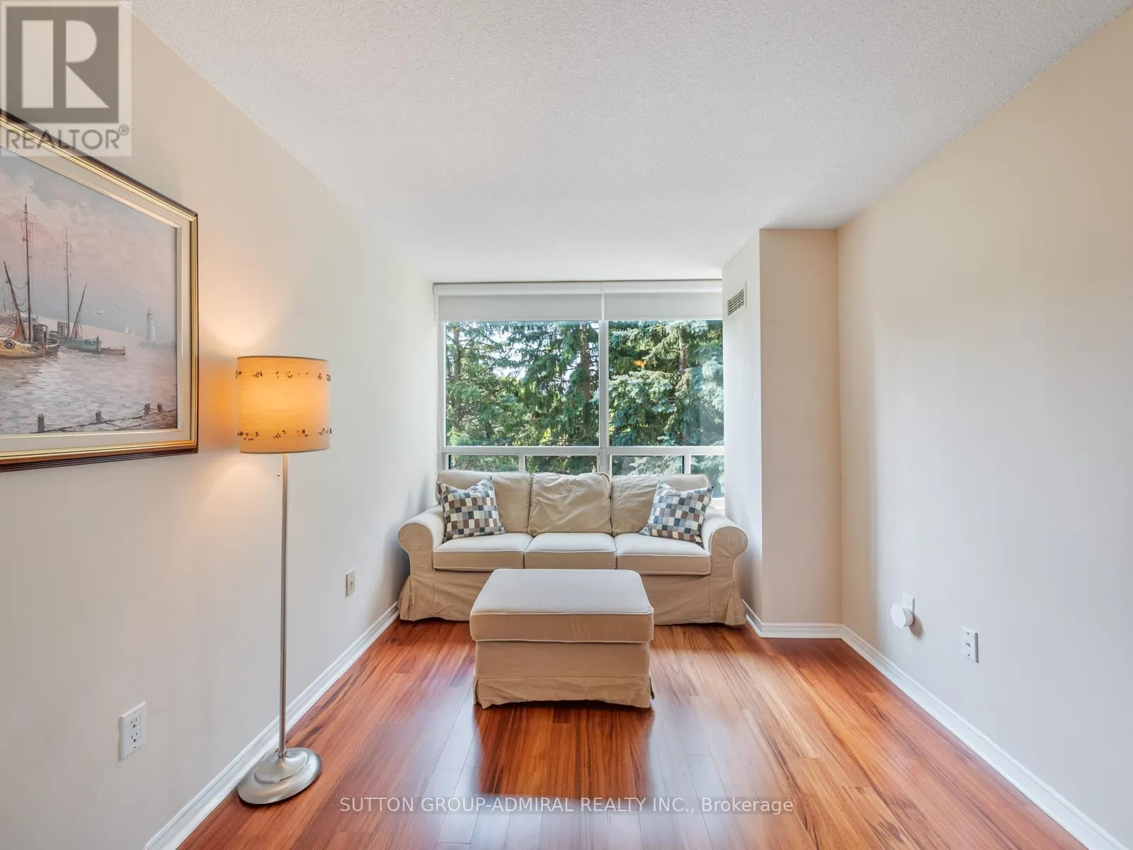 407 - 7250 YONGE STREET