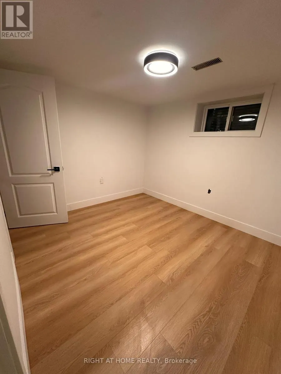 BSMT 2 - 24 SUNBAY COURT