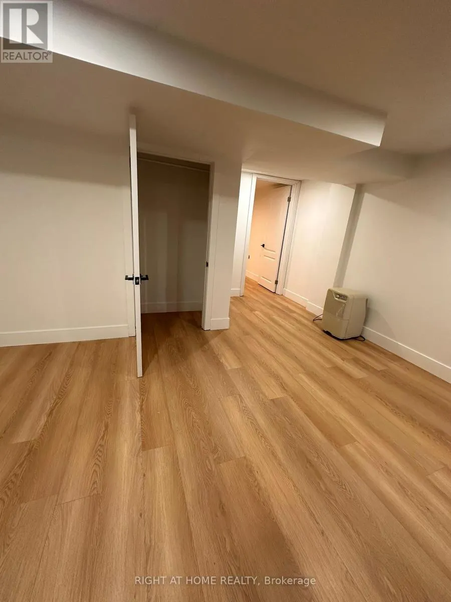 BSMT 2 - 24 SUNBAY COURT