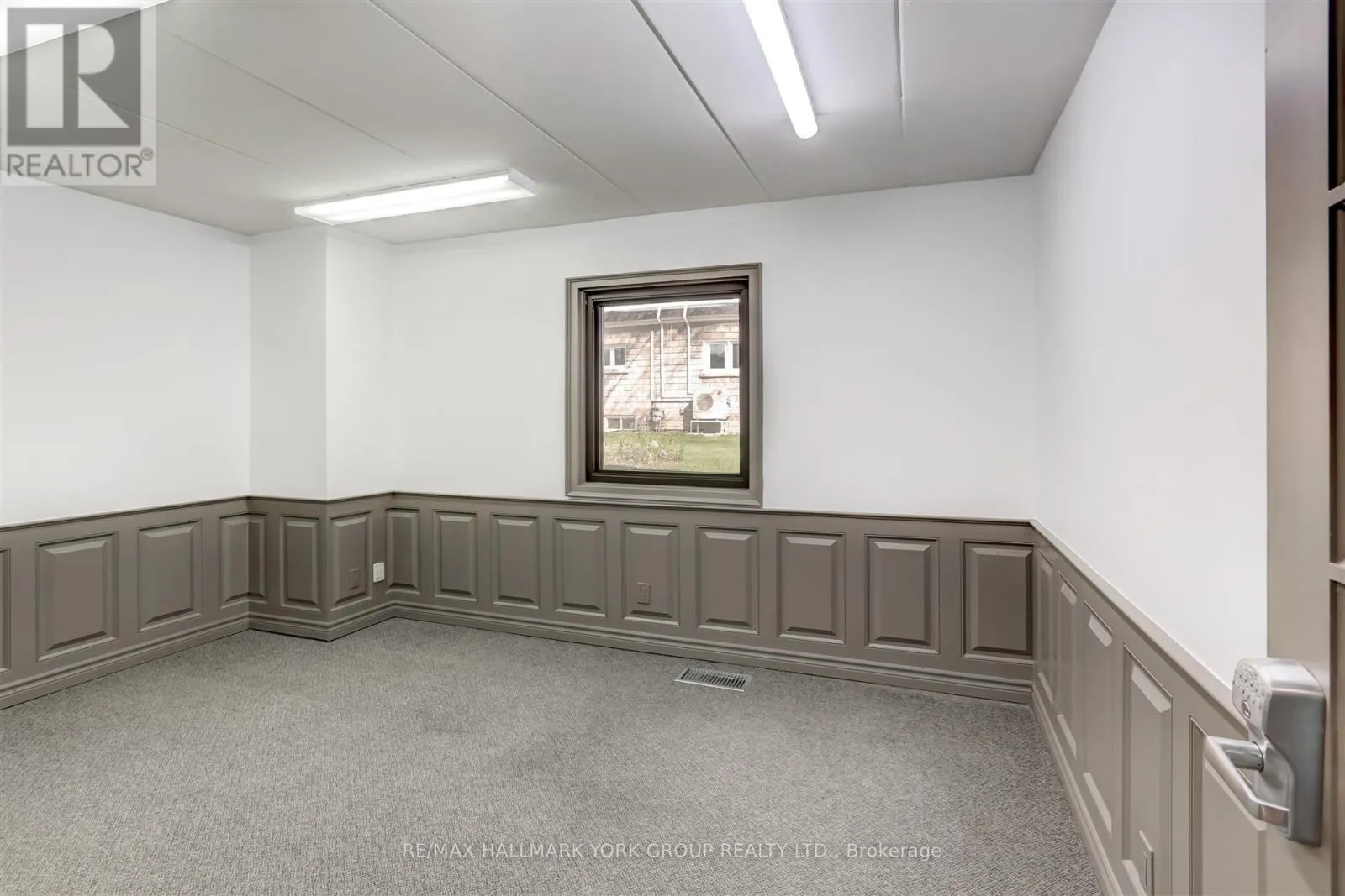 15064 YONGE STREET