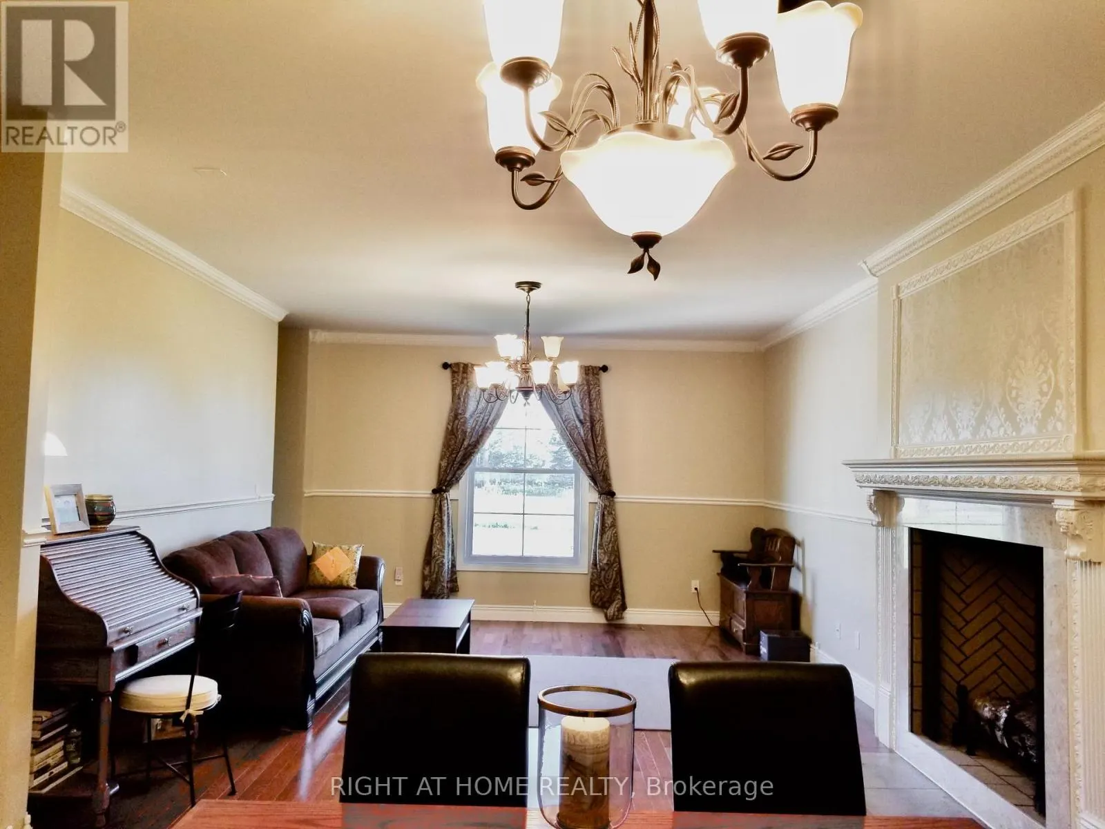 376 SANDFORD ROAD