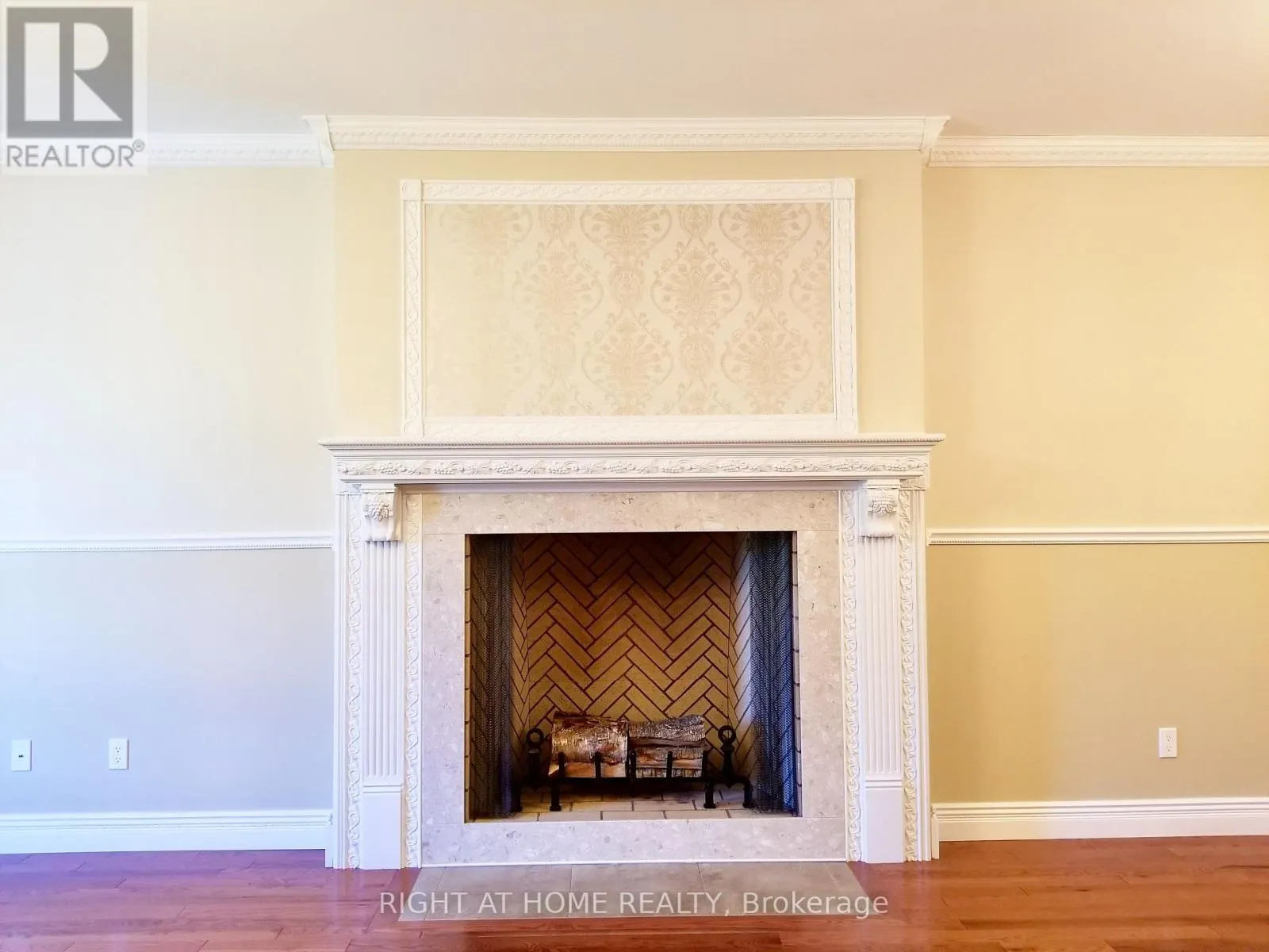 376 SANDFORD ROAD