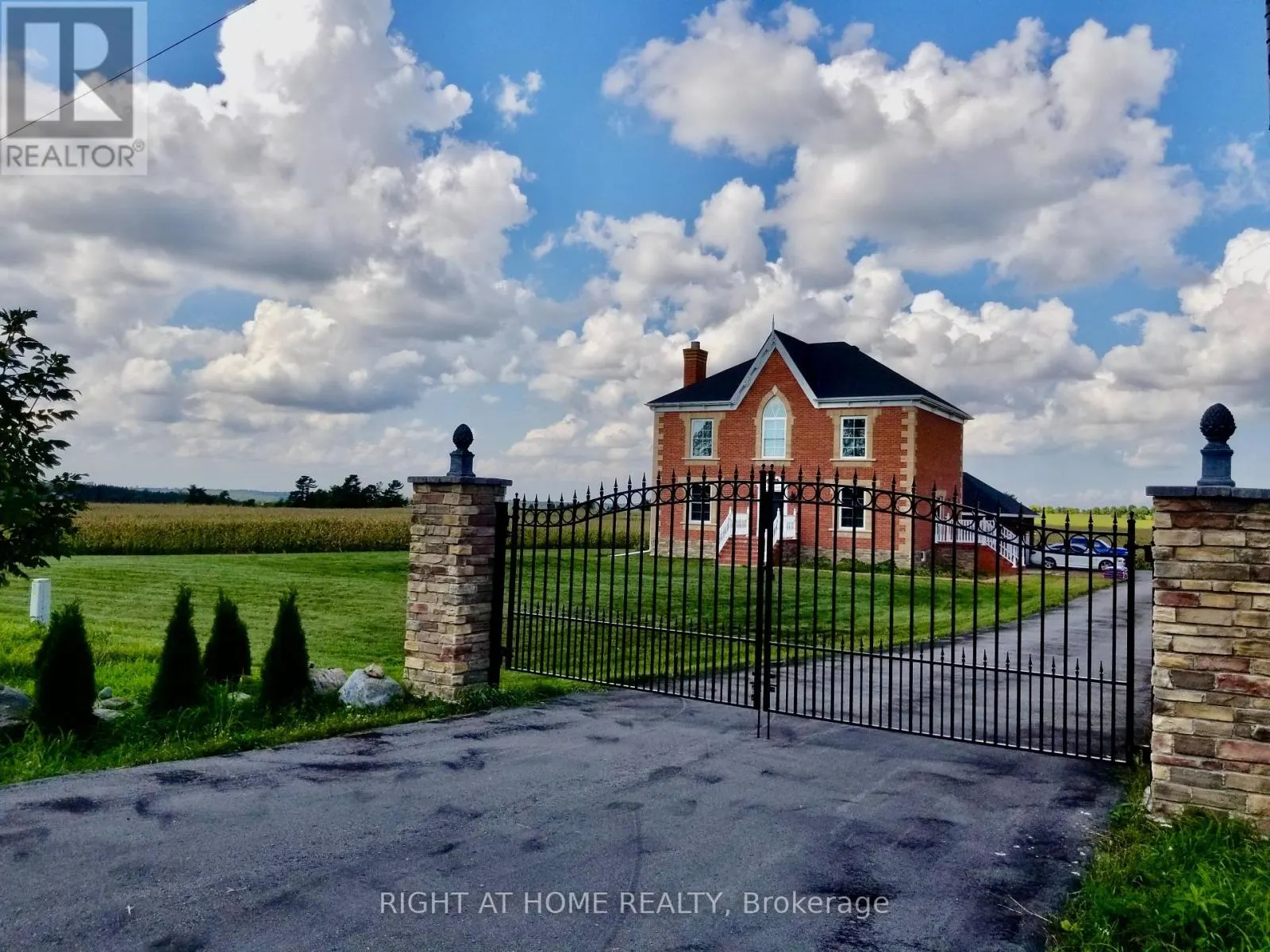 376 SANDFORD ROAD