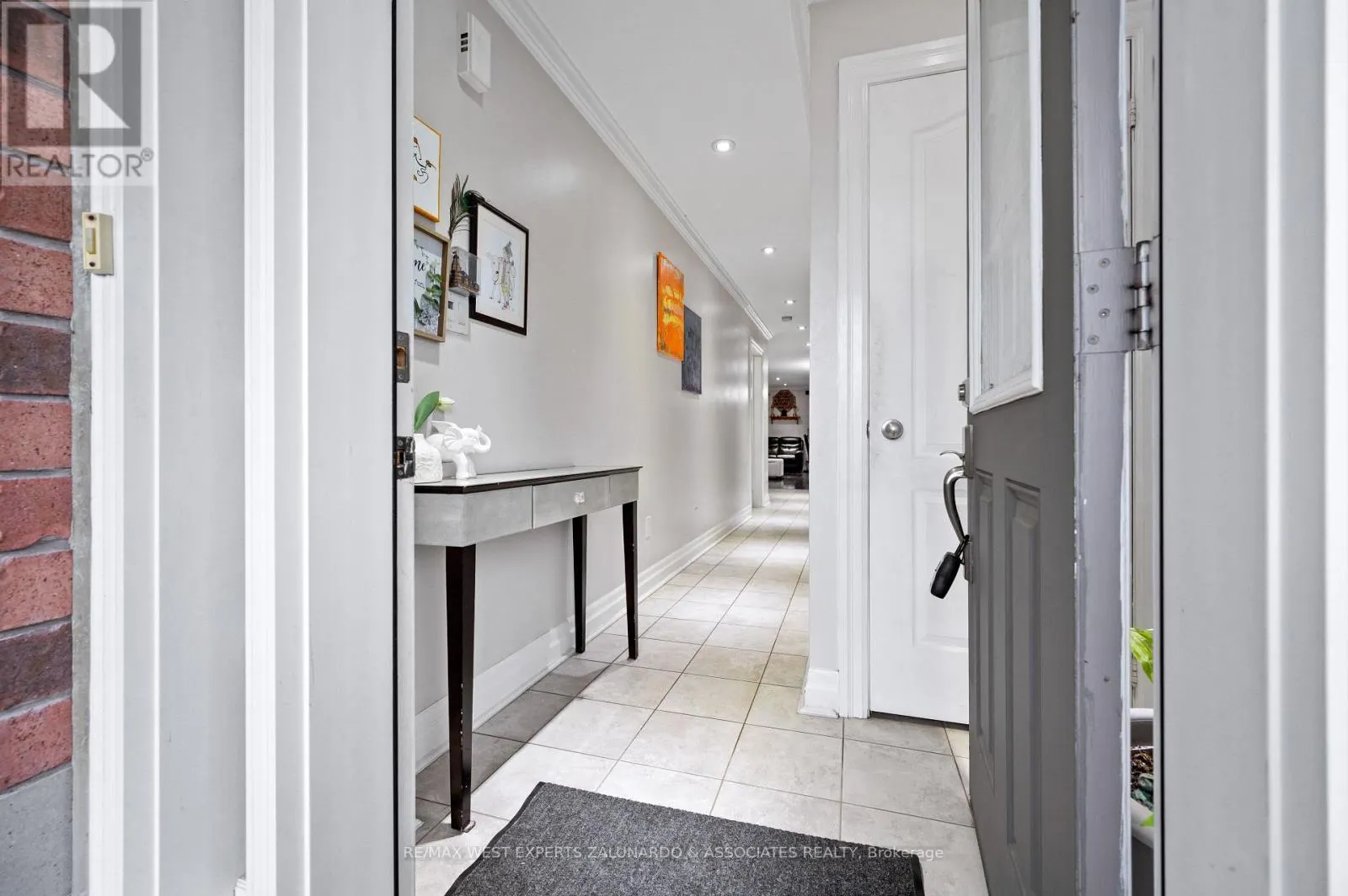 281 MEADOWHAWK TRAIL