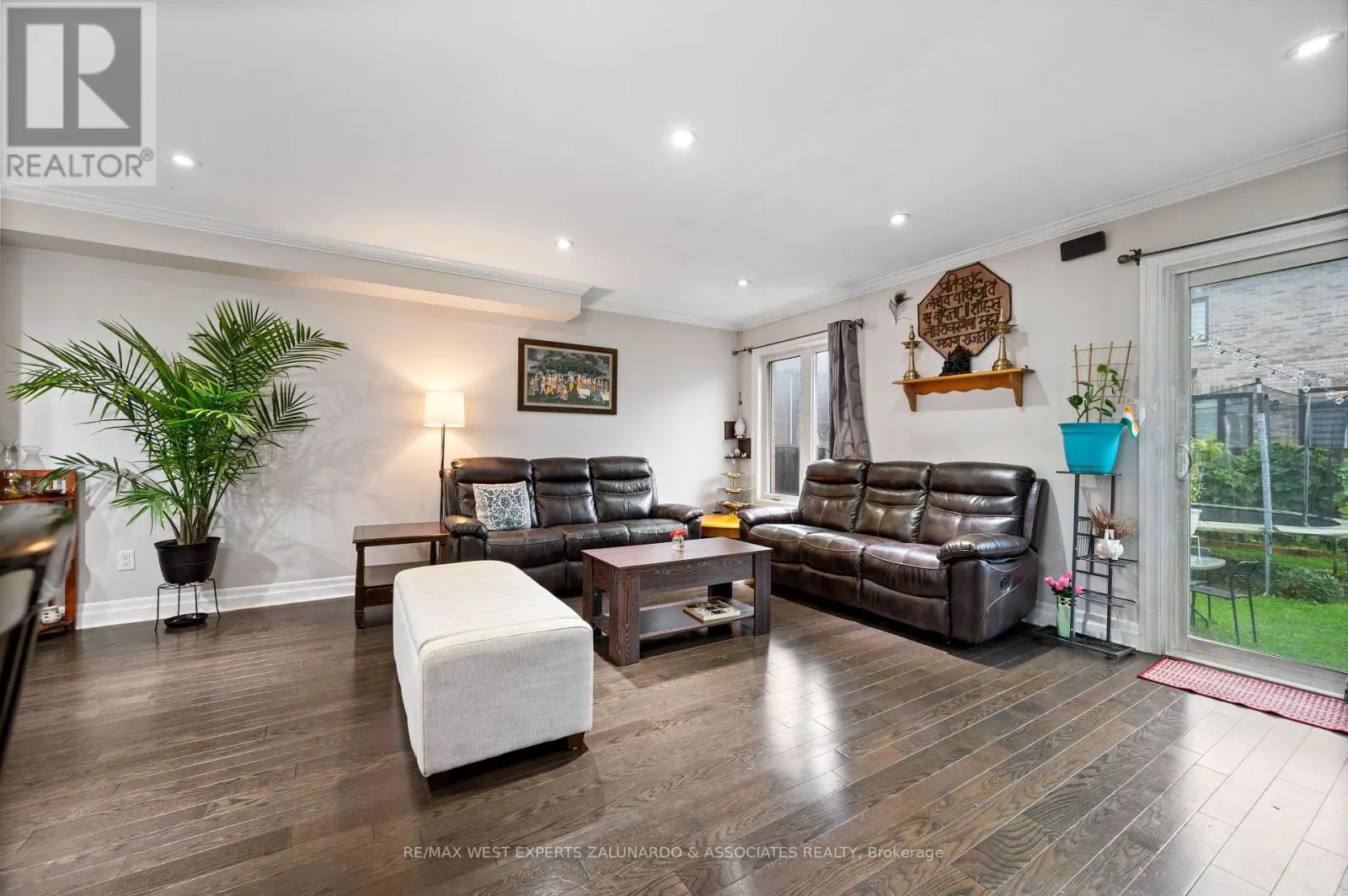 281 MEADOWHAWK TRAIL