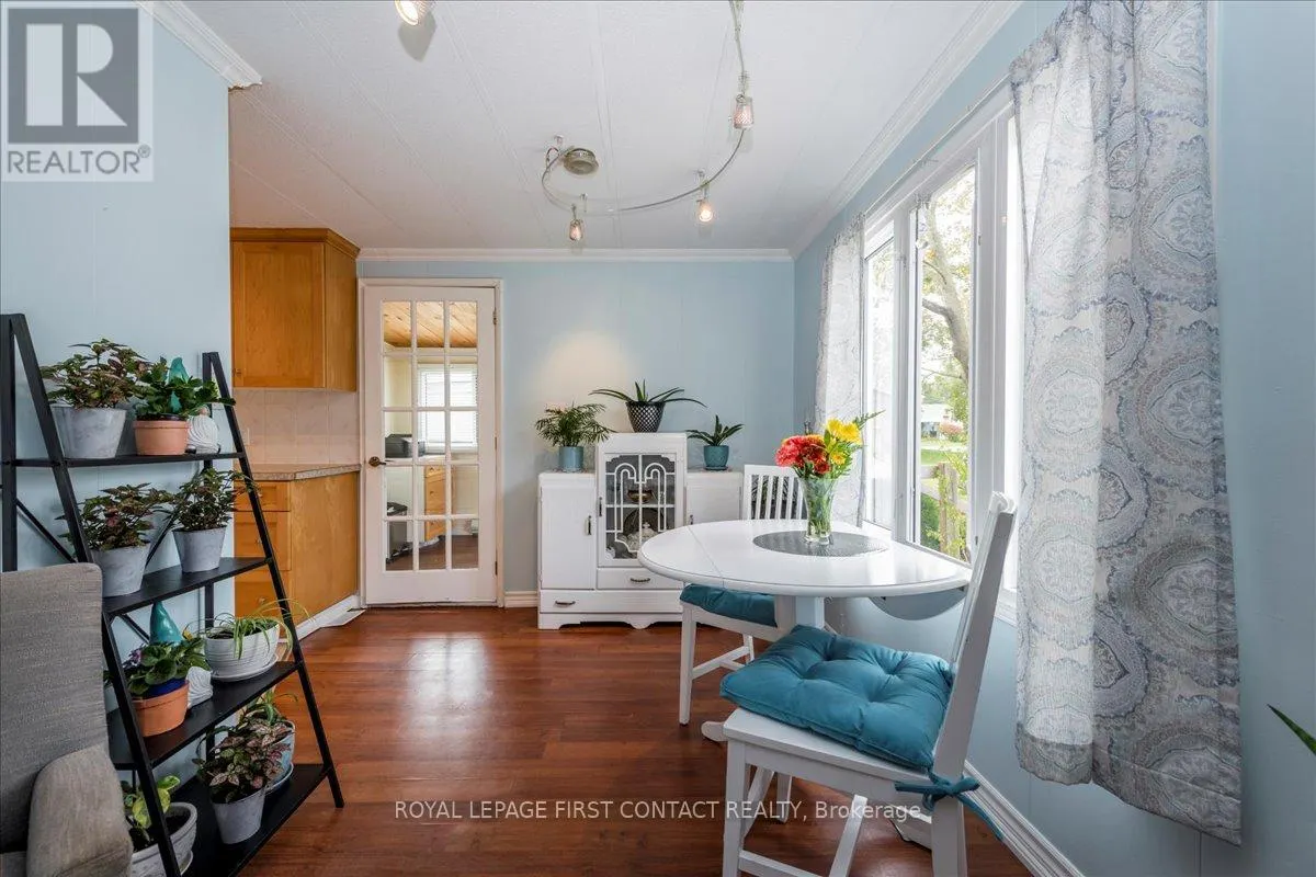 5 BROADWAY AVENUE