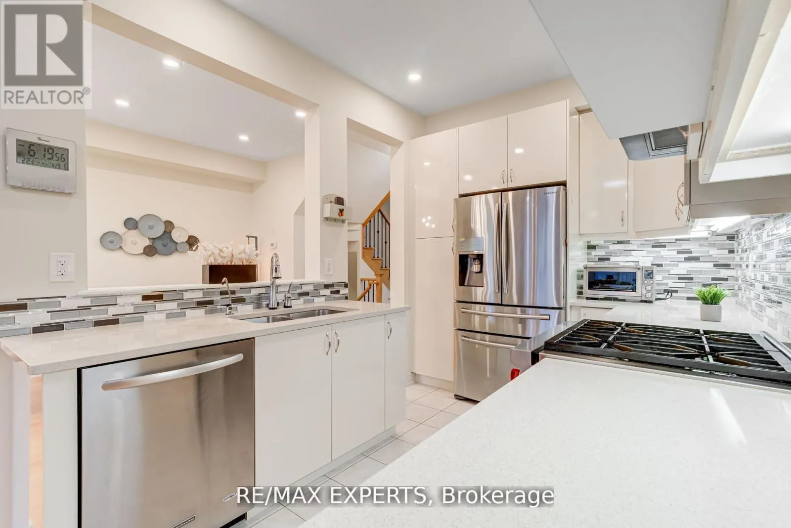 36 PORT ARTHUR CRESCENT
