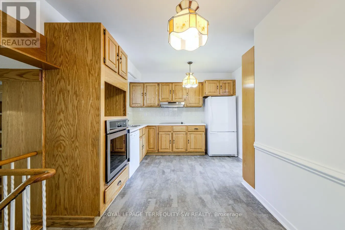 329 DENNIE AVENUE