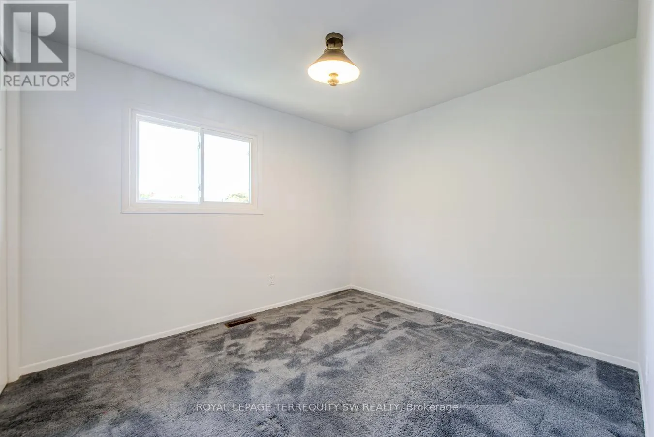 329 DENNIE AVENUE